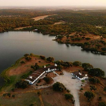 Fontes - A Essencia Do Alentejo Com Lago Privado Redondo Exterior photo