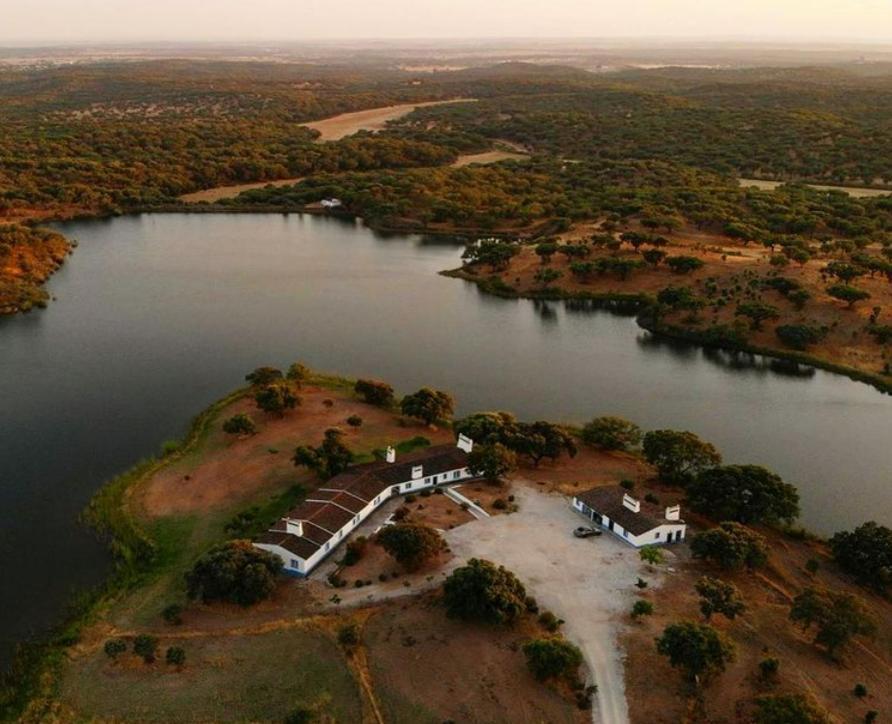 Fontes - A Essencia Do Alentejo Com Lago Privado Redondo Exterior photo